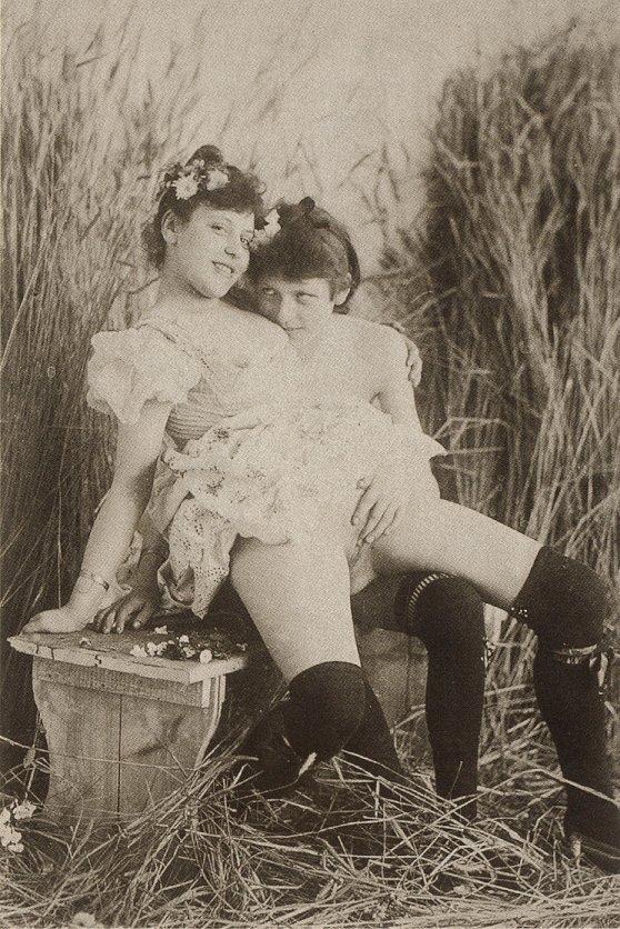 Vintage Erotic Pictures 12
